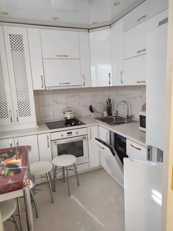 1-к кв. Крым, Симферополь просп. Кирова, 82 (33.0 м) - Фото 2