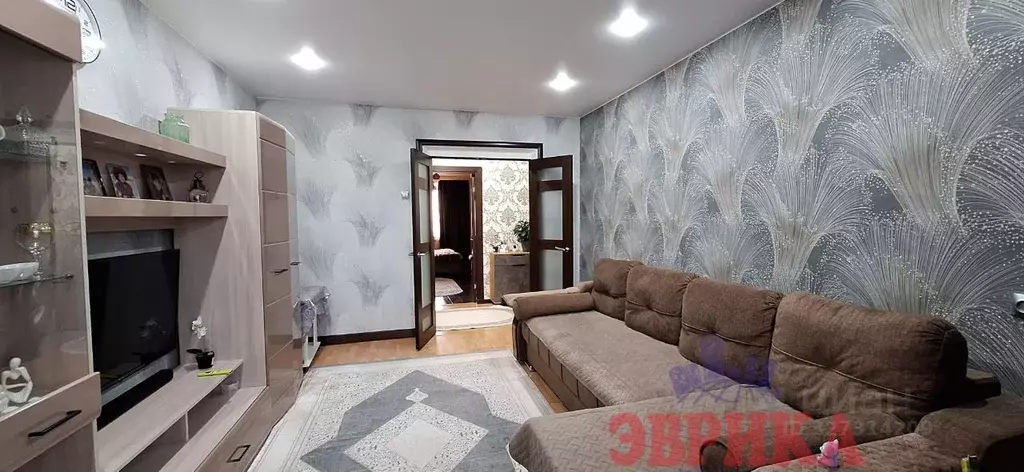 3-к кв. Краснодарский край, Крымск ул. Маршала Гречко (66.7 м) - Фото 2