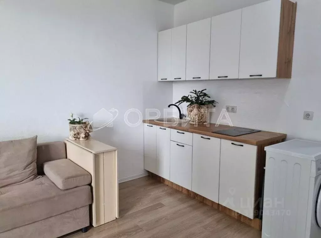 Студия Тюменская область, Тюмень Полевая ул., 117к5 (25.0 м) - Фото 1