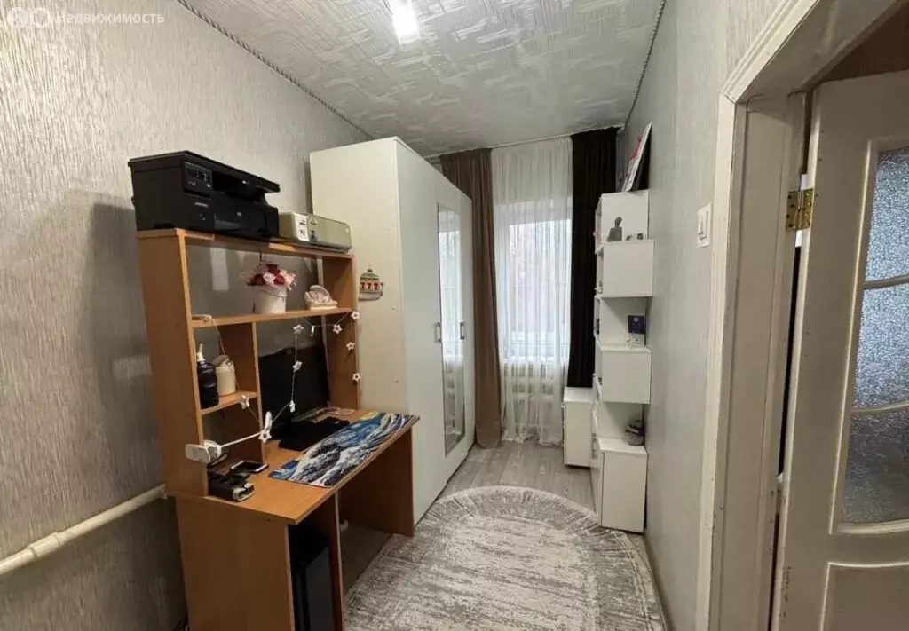 Дом в село Красный Куток, Октябрьская улица (86 м) - Фото 1