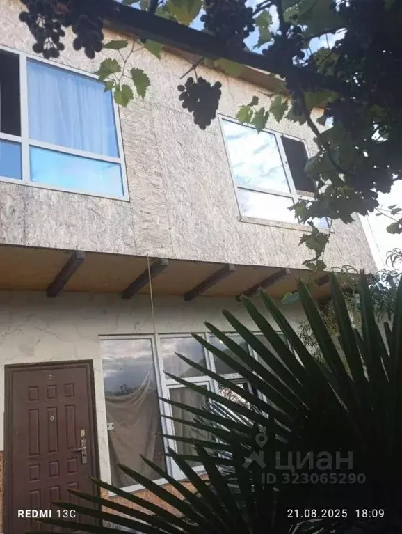 Дом в Крым, Алушта муниципальный округ, с. Рыбачье пер. Горный, 5 (76 ... - Фото 1