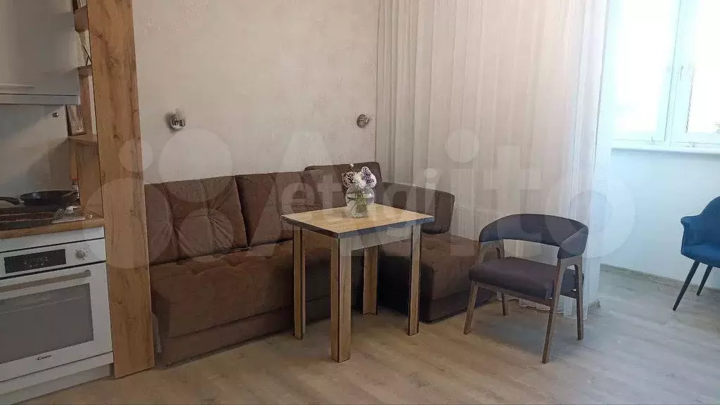 2-к. квартира, 60 м, 6/10 эт. - Фото 1