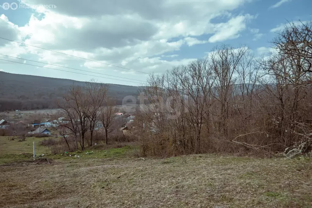 Участок в Бахчисарайский район, Верхореченское сельское поселение, ... - Фото 1