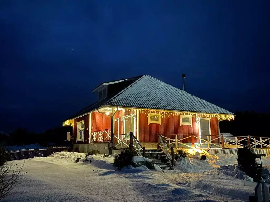 Дом в Карелия, Лахденпохский муниципальный округ, Куркиекское с/пос  ... - Фото 1