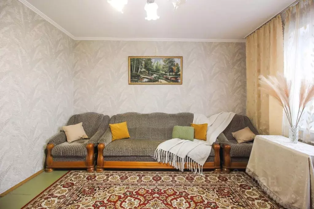 3-к кв. Алтайский край, Барнаул ул. Антона Петрова, 138А (64.4 м) - Фото 0