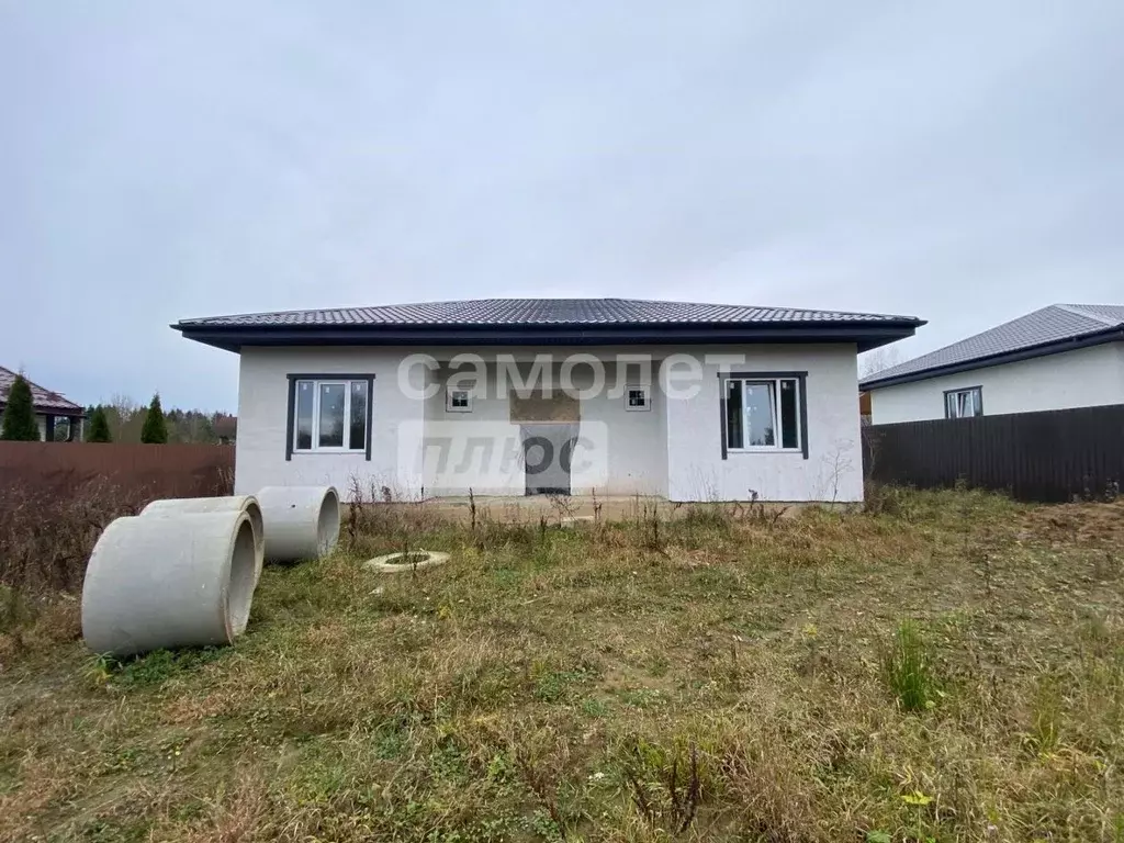 Дом в Калужская область, Боровский муниципальный округ, Совьяки с/пос, ... - Фото 1