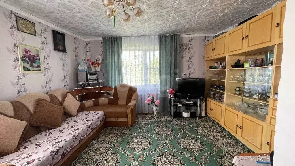 Дом в Башкортостан, Бирский район, Угузевский сельсовет, д. Романовка ... - Фото 0
