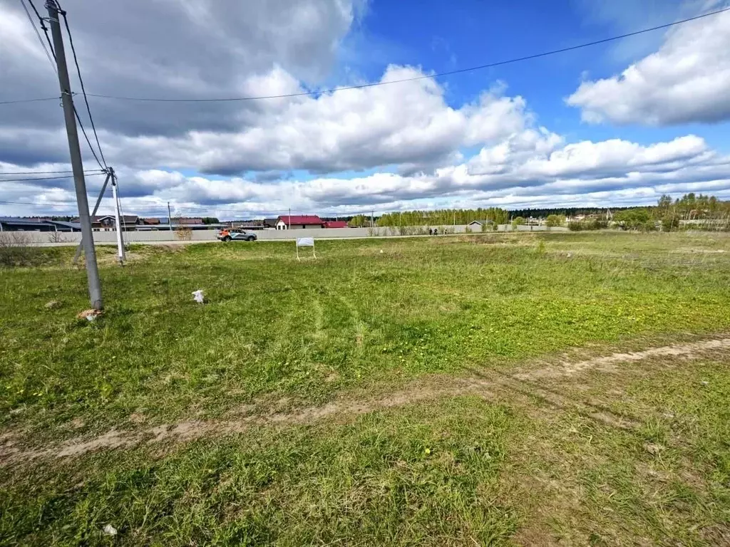 Участок в Московская область, Можайский муниципальный округ, д. ... - Фото 2