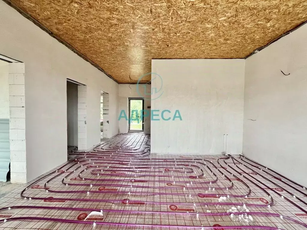 Дом в Белгородская область, Новооскольский муниципальный округ, с. ... - Фото 2