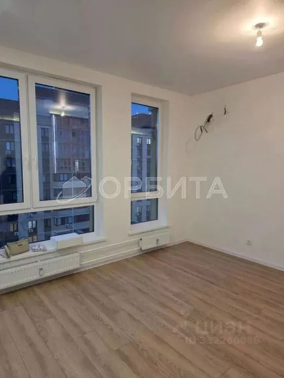 Студия Тюменская область, Тюмень ул. Юрия Рогачева, 9к2 (26.6 м) - Фото 2