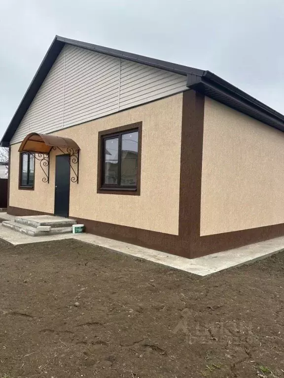 Дом в Астраханская область, Приволжский район, пос. Кирпичного Завода ... - Фото 1