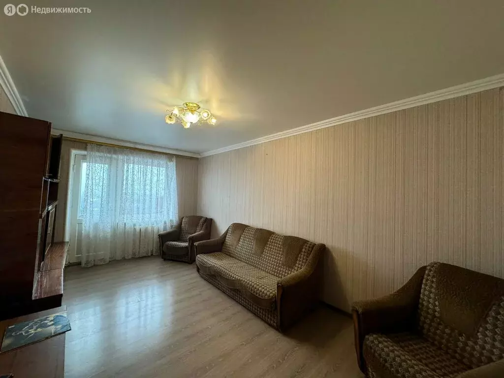 3-комнатная квартира: Владикавказ, проспект Коста, 227 (70 м) - Фото 1