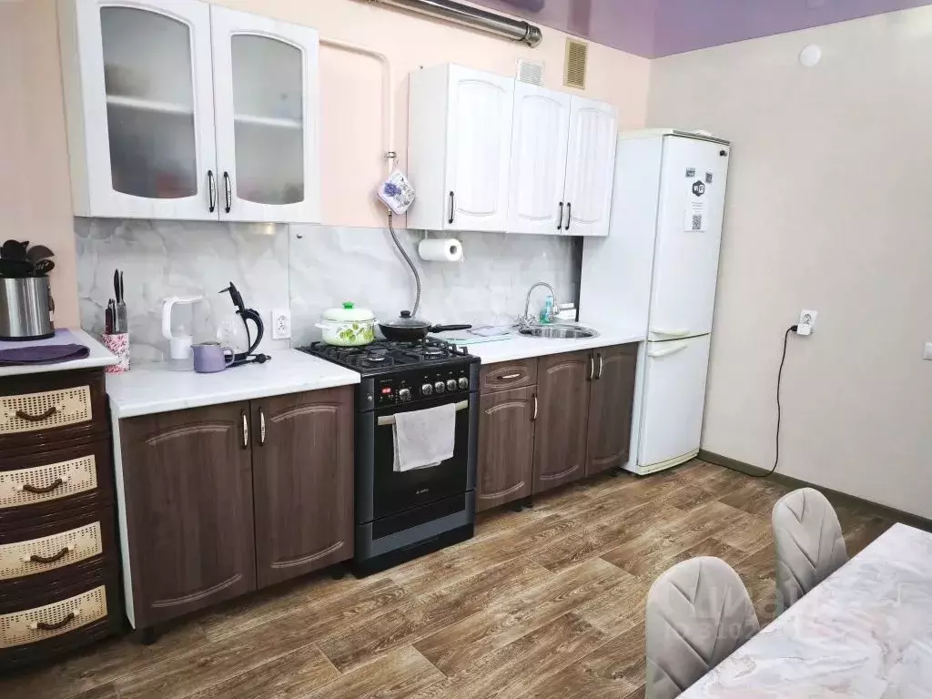 2-к кв. Нижегородская область, с. Дивеево ул. Российская, 2 (70.0 м) - Фото 1