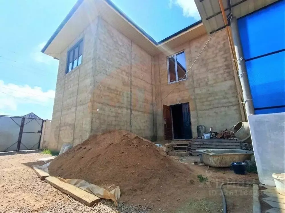 Дом в Крым, Сакский район, Лесновское с/пос, с. Владимировка ул. ... - Фото 2