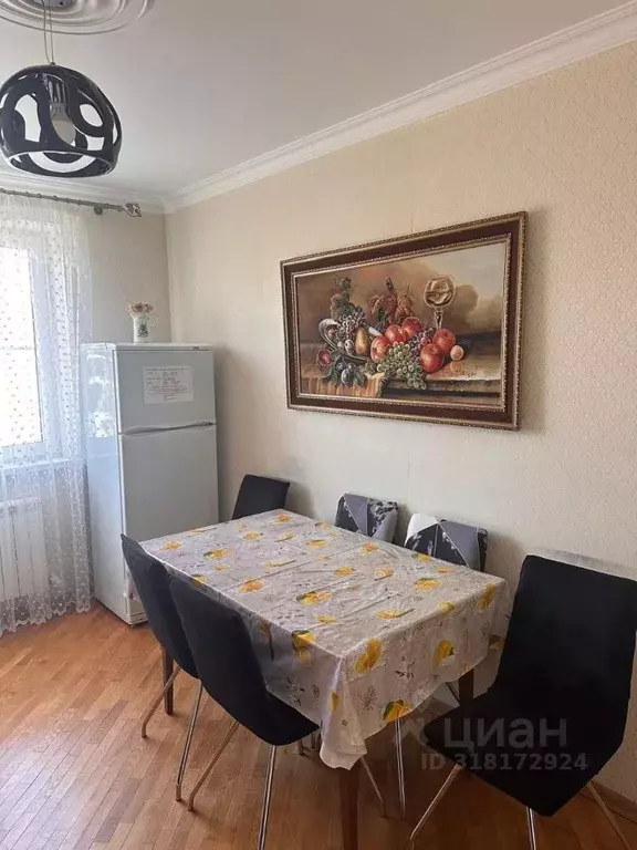 2-к кв. Дагестан, Каспийск ул. Каспийская (68.0 м) - Фото 1