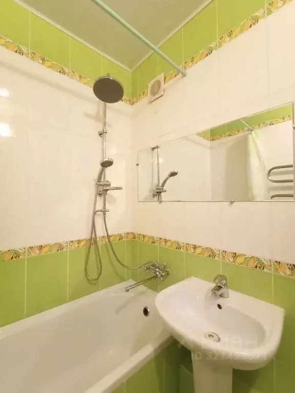 1-к кв. Пермский край, Пермь Екатерининская ул., 184 (31.0 м) - Фото 1