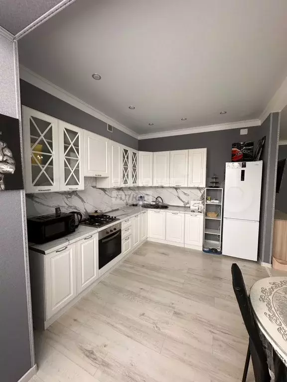 3-к. квартира, 145 м, 3/3 эт. - Фото 0