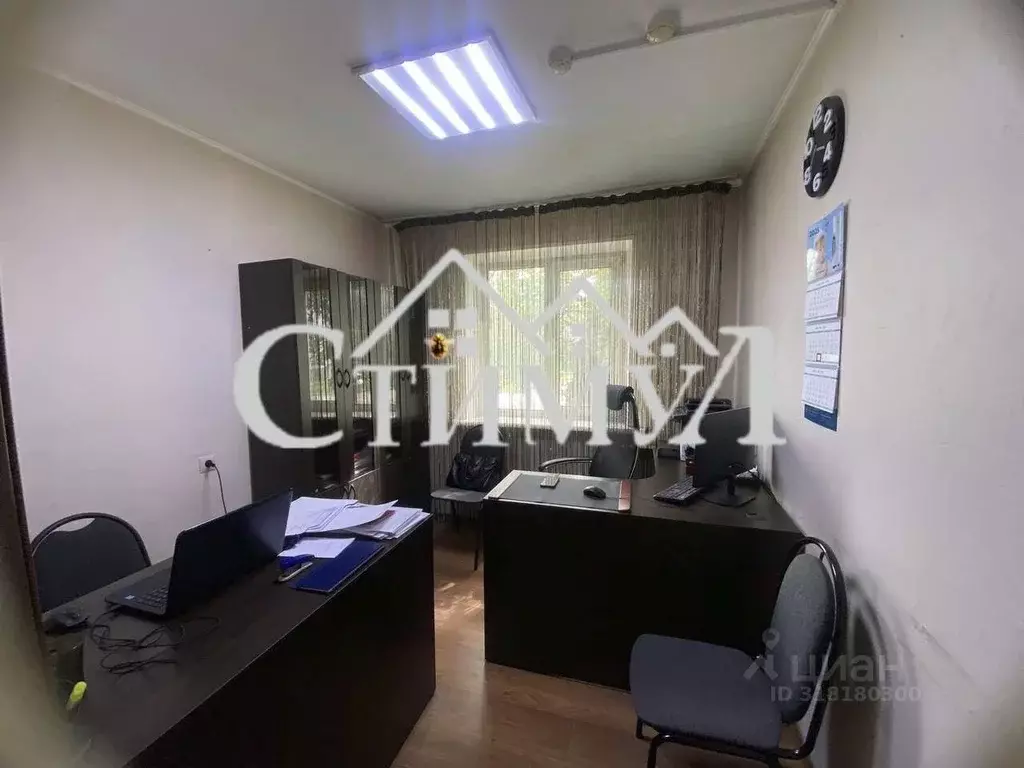 Офис в Хакасия, Абакан ул. Лермонтова, 16 (50 м) - Фото 0