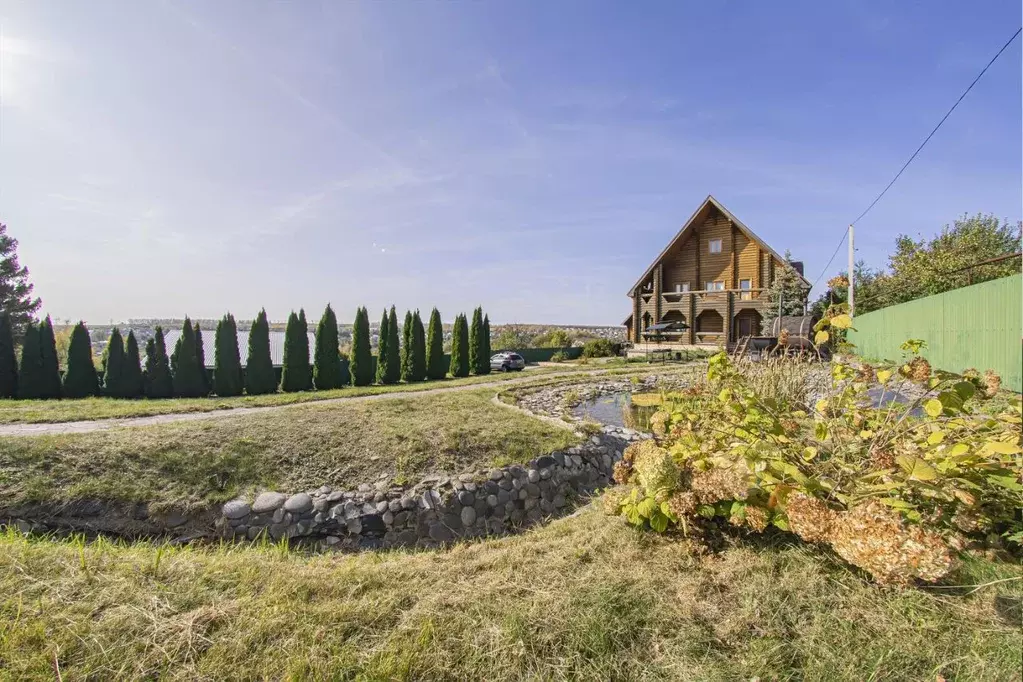 Дом в Пензенская область, Пенза ул. Энгельса, 9 (400 м) - Фото 1