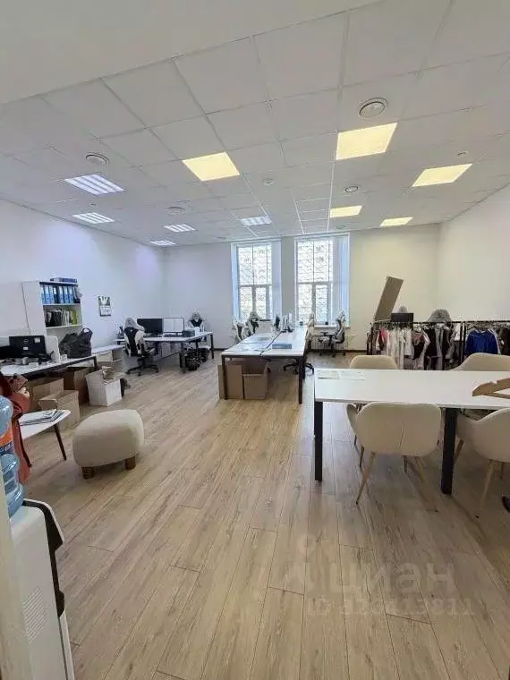 Офис в Санкт-Петербург 10-я Васильевского острова линия, 59 (59 м) - Фото 1