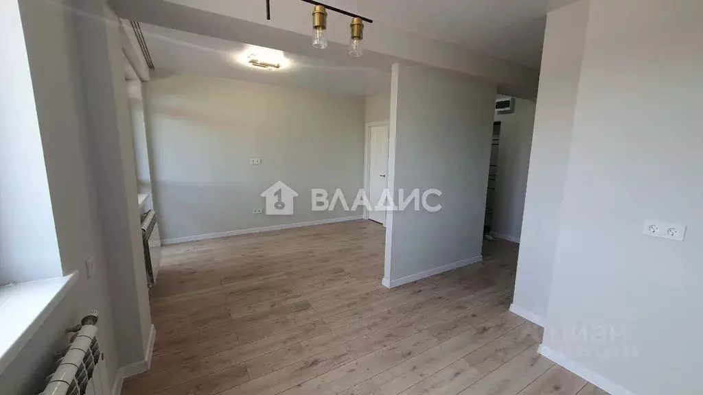 Студия Бурятия, Улан-Удэ 142-й мкр, 10 (29.5 м) - Фото 0