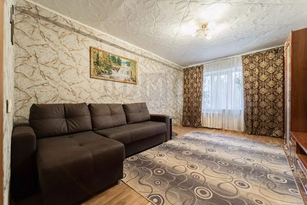 3-к кв. Свердловская область, Екатеринбург ул. Билимбаевская, 18 (58.9 ... - Фото 1