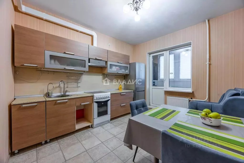 1-к кв. Санкт-Петербург ул. Оптиков, 52к1 (41.9 м) - Фото 0