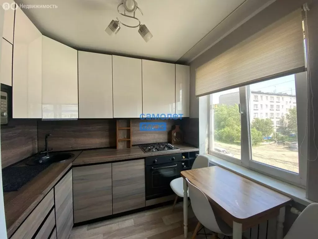 1-комнатная квартира: Бийск, улица Разина, 70 (30.4 м) - Фото 0