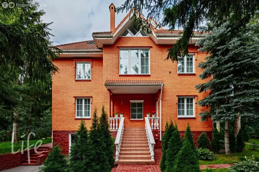 Дом в Одинцовский городской округ, посёлок Горки-2 (550 м) - Фото 2