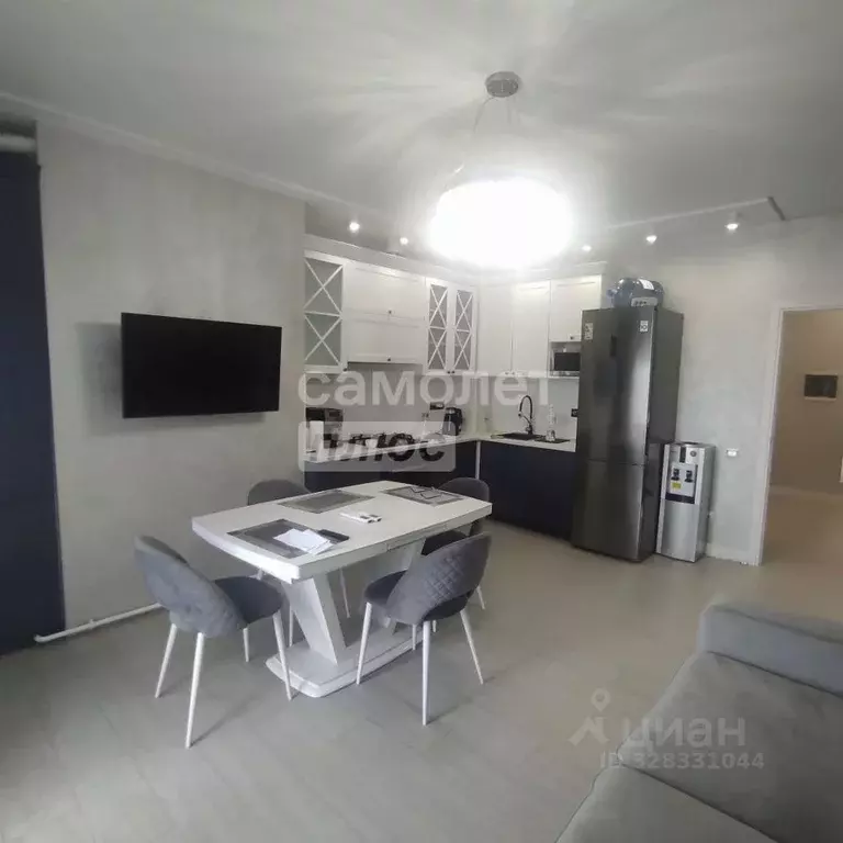 2-к кв. Кабардино-Балкария, Нальчик ул. Затишье, 5 (90.0 м) - Фото 1