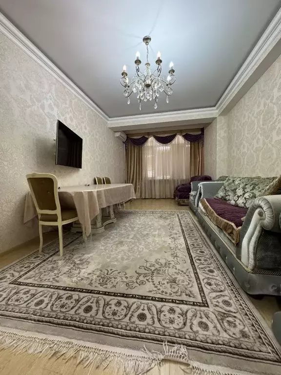 2-к кв. Дагестан, Махачкала просп. Имама шамиля, 15А (90.0 м) - Фото 1