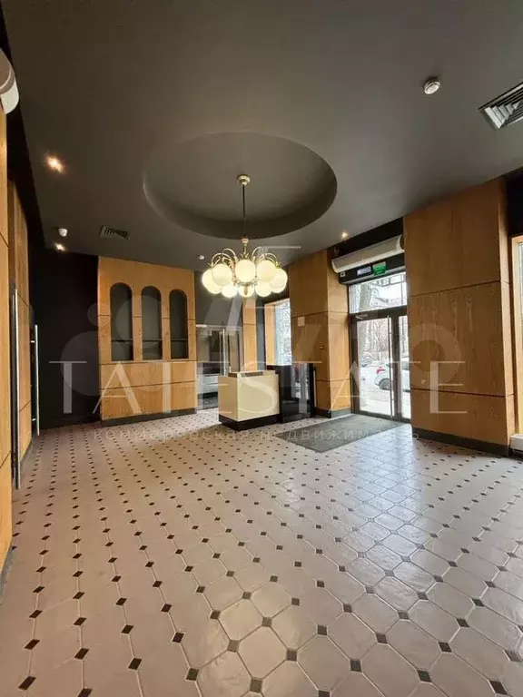 Блок офис с видом, на 4 этаже с балконом, центр, 150 кв.м - Фото 0