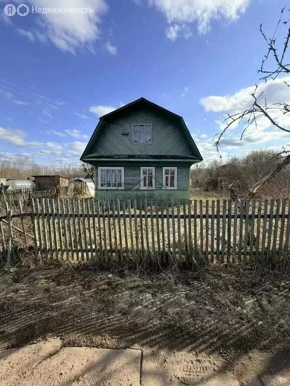 Дом в Новгородская область, Маловишерское городское поселение, деревня ... - Фото 1