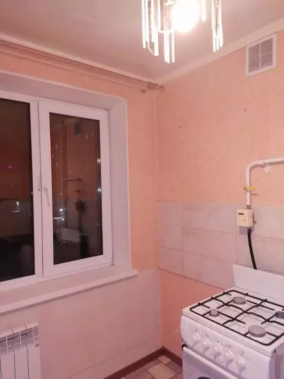 1-к кв. Омская область, Омск ул. 75-й Гвардейской Бригады, 1А (30.0 м) - Фото 1