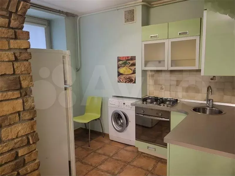 2-к. квартира, 53 м, 1/9 эт. - Фото 0
