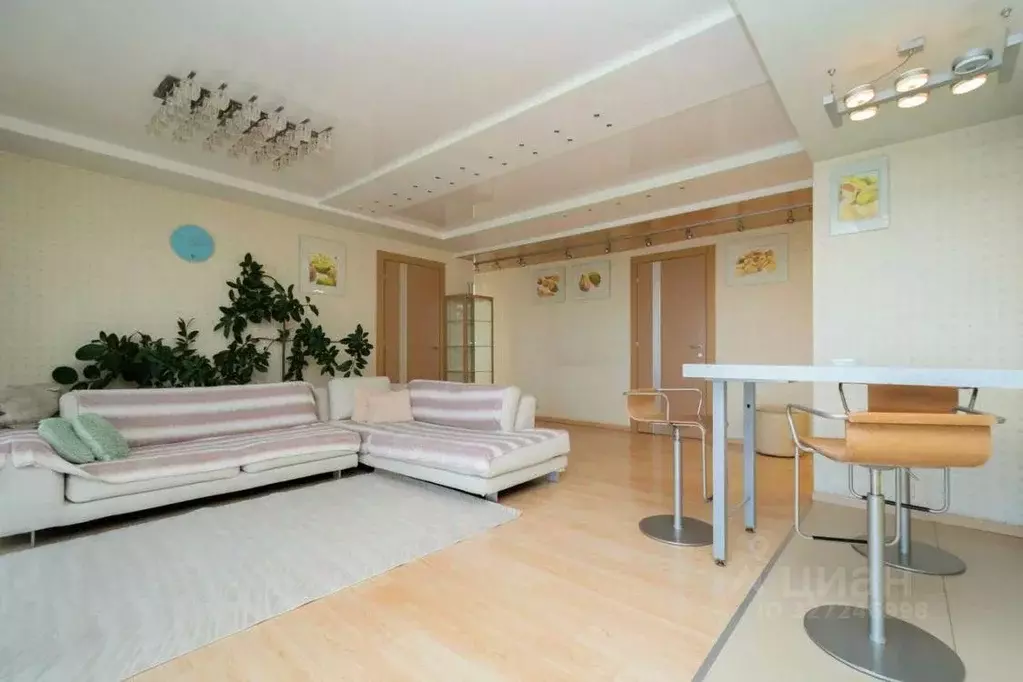 3-к кв. Иркутская область, Иркутск просп. Маршала Жукова, 72Г (74.5 м) - Фото 1