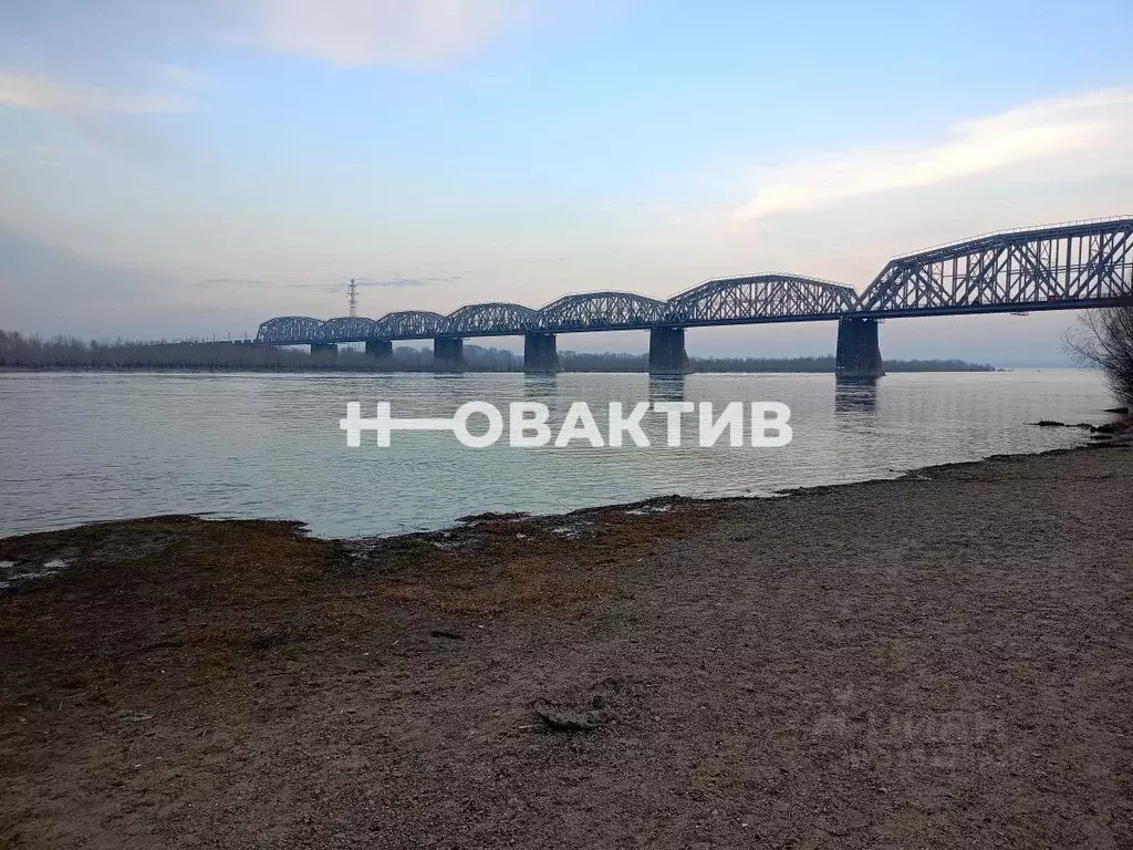 Помещение свободного назначения в Новосибирская область, Новосибирск ... - Фото 0