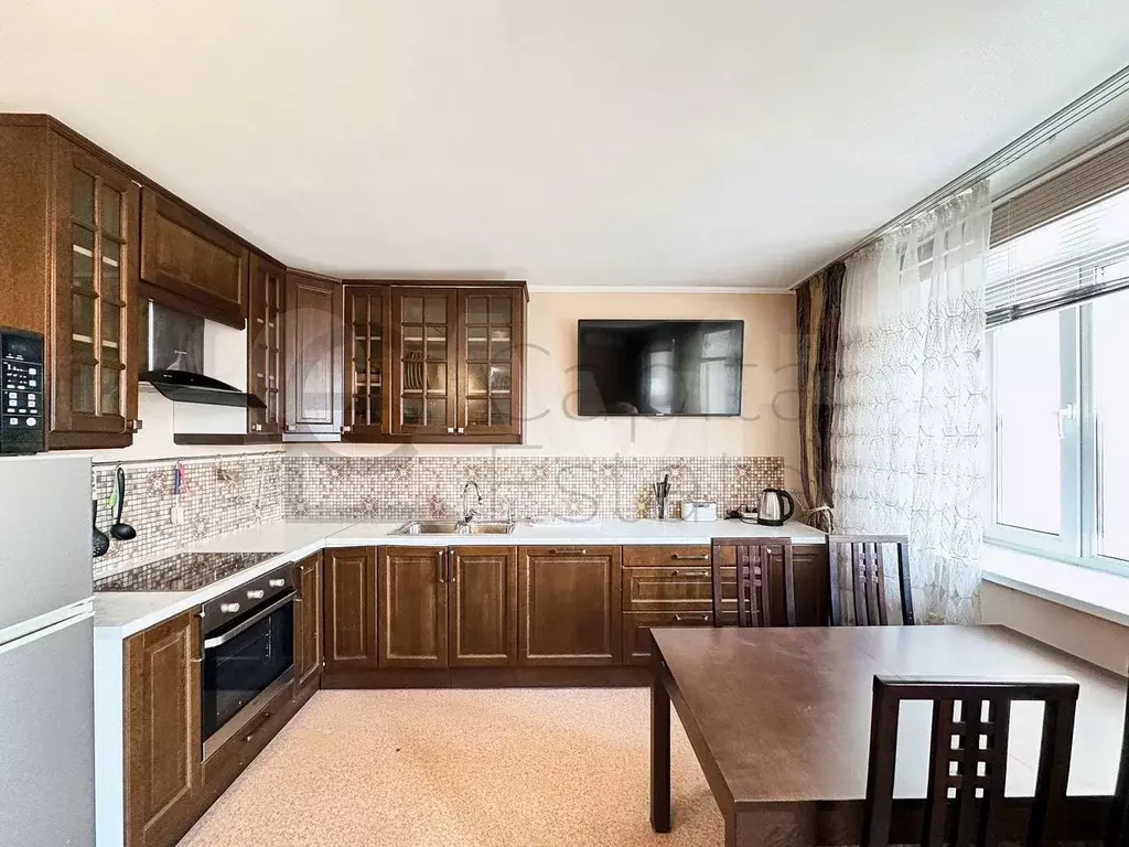 2-к. квартира, 70 м, 7/10 эт. - Фото 0