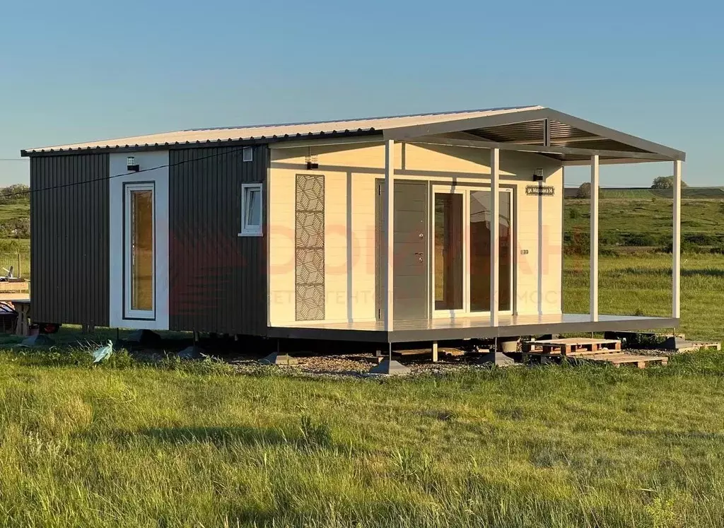 Дом в Ростовская область, Родионово-Несветайский район, Волошинское ... - Фото 1