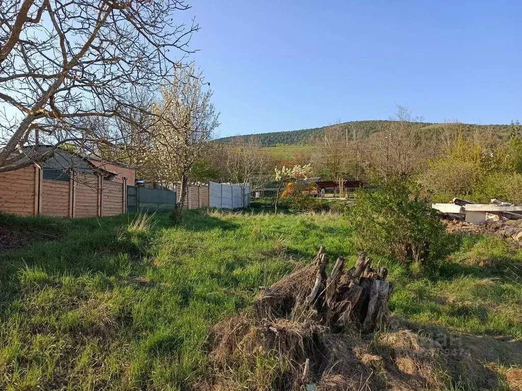 Участок в Севастополь с. Широкое, ул. Булгакова, 55 (4.0 сот.) - Фото 1