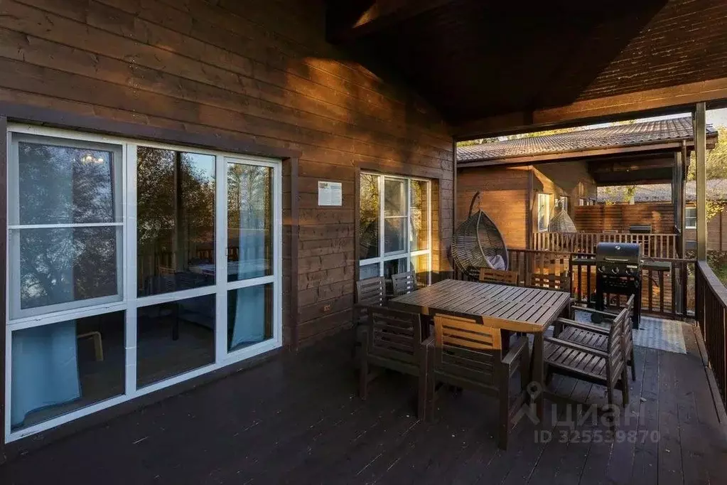 Дом в Ленинградская область, Приозерский район, Ромашкинское с/пос, ... - Фото 1