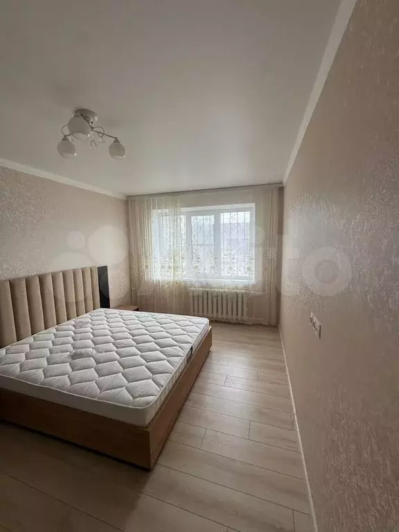 1-к. квартира, 38 м, 1/10 эт. - Фото 0