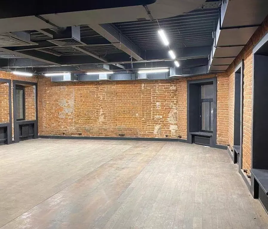 Помещение свободного назначения в Москва просп. Мира, 12С1 (550 м) - Фото 0