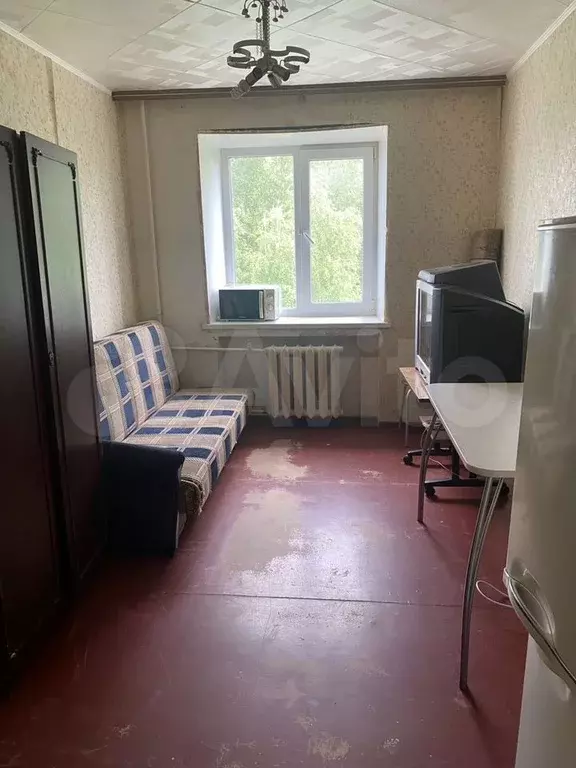 Комната 10 м в 6-к., 5/5 эт. - Фото 0