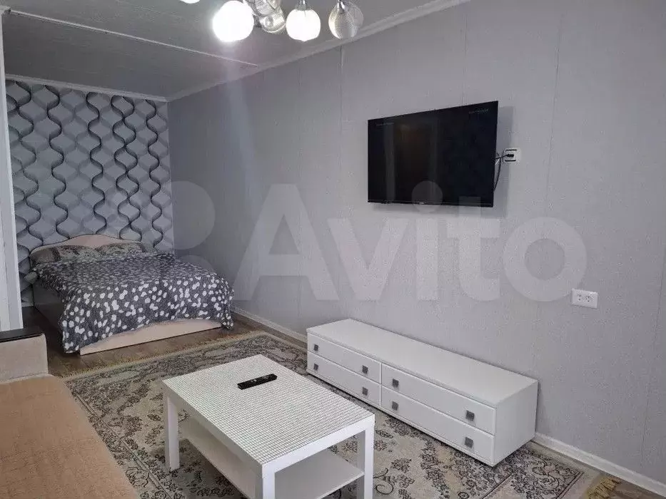 1-к. квартира, 35 м, 2/5 эт. - Фото 1