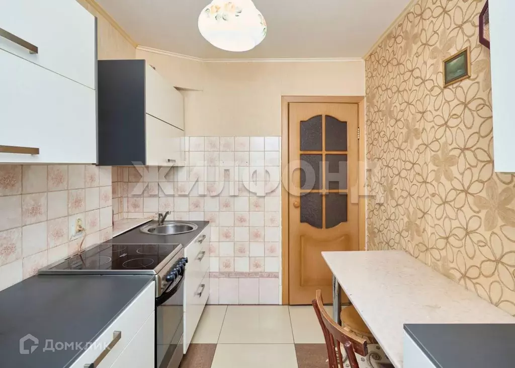 Продаётся 3-к квартира, 60 м - Фото 1