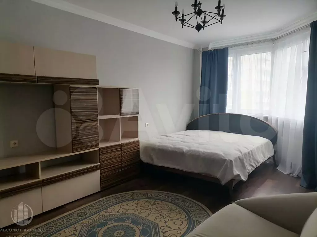 1-к. квартира, 43 м, 9/25 эт. - Фото 0