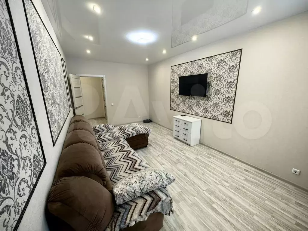 2-к. квартира, 50 м, 2/4 эт. - Фото 0