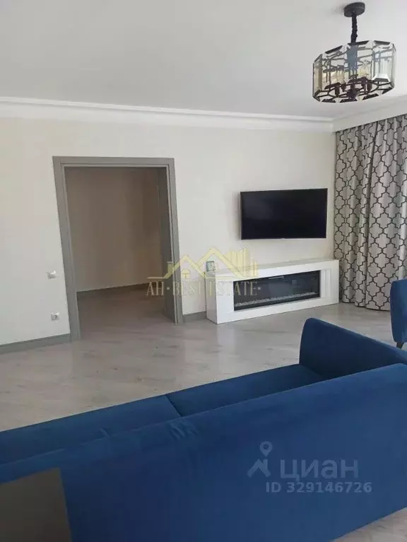 2-к кв. Северная Осетия, Владикавказ ул. Шамиля Джикаева, 5А (90.0 м) - Фото 2