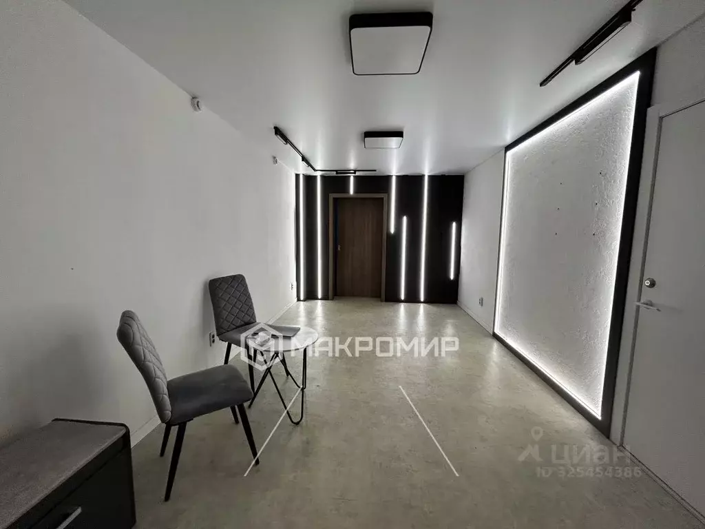 Помещение свободного назначения в Челябинская область, Челябинск ул. ... - Фото 1